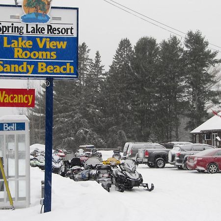 Spring Lake Resort Dwight 외부 사진