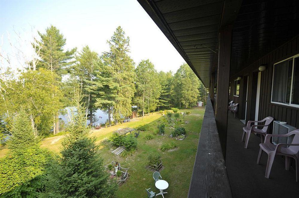 Spring Lake Resort Dwight 외부 사진